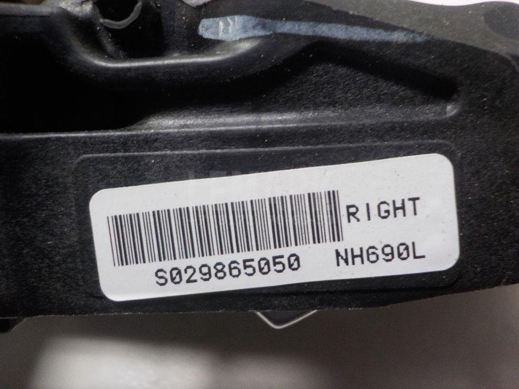 Ручка двери внутренняя правая