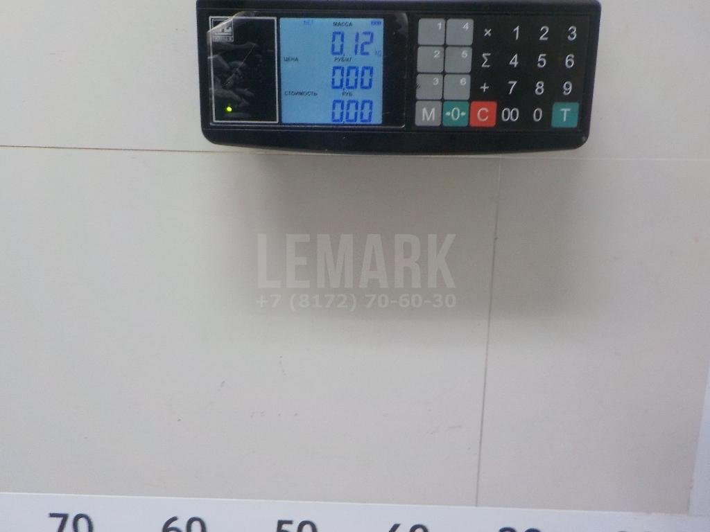 Направляющая стекла двери