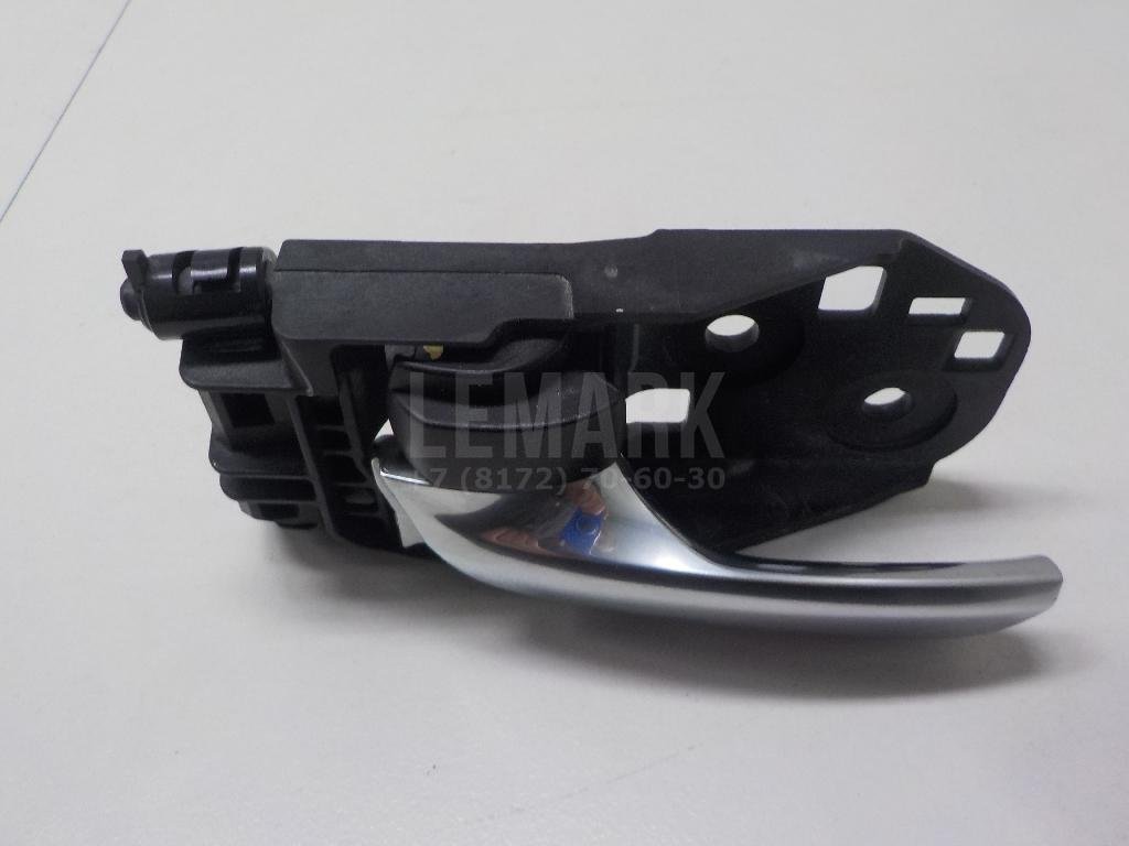 Ручка двери внутренняя левая