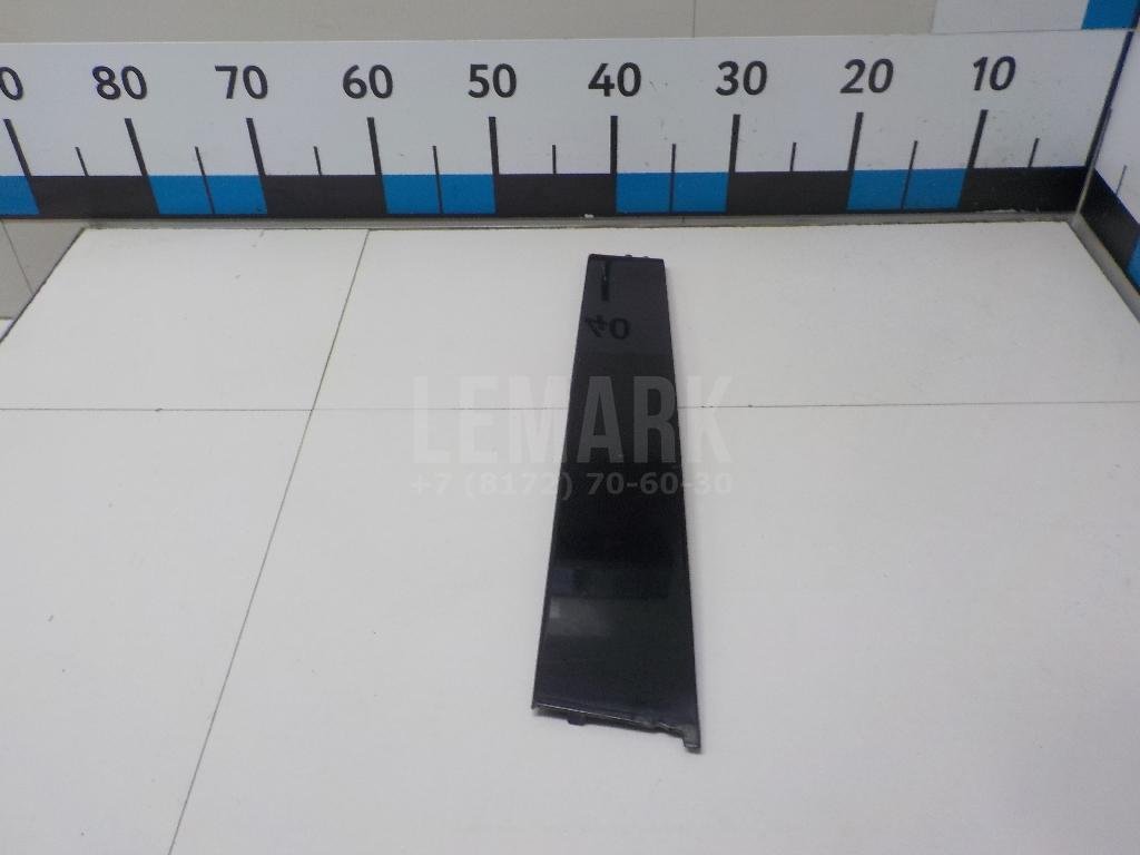 Накладка двери задней правой