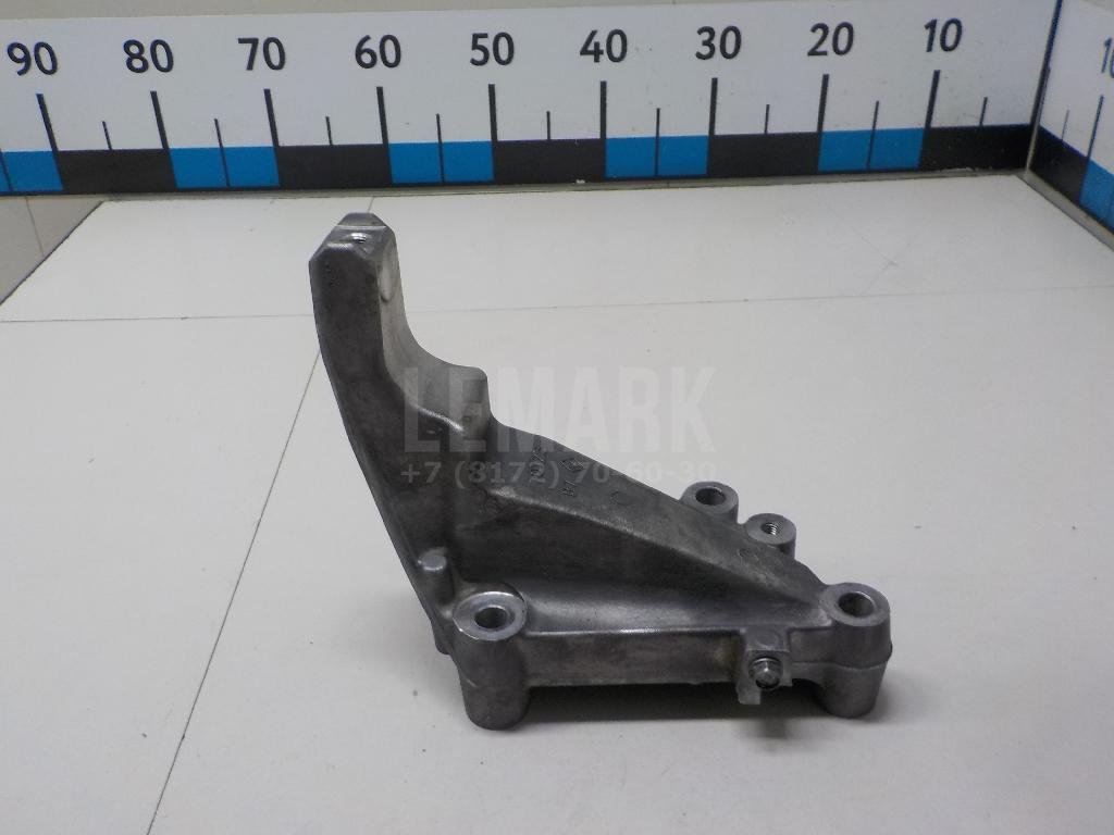 Кронштейн двигателя задний