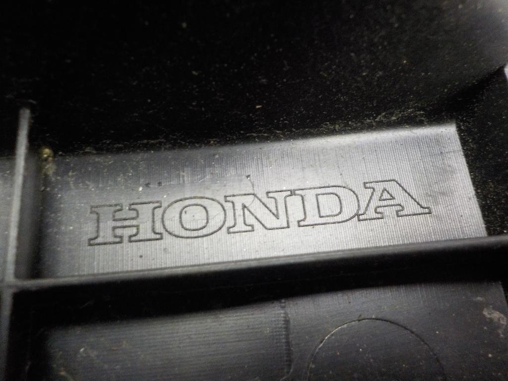 Обшивка багажника