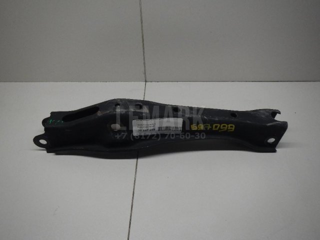 Рычаг задний нижний правый