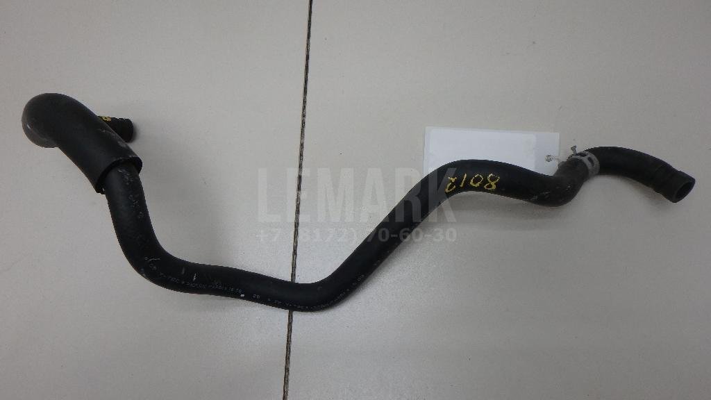 Патрубок отопителя