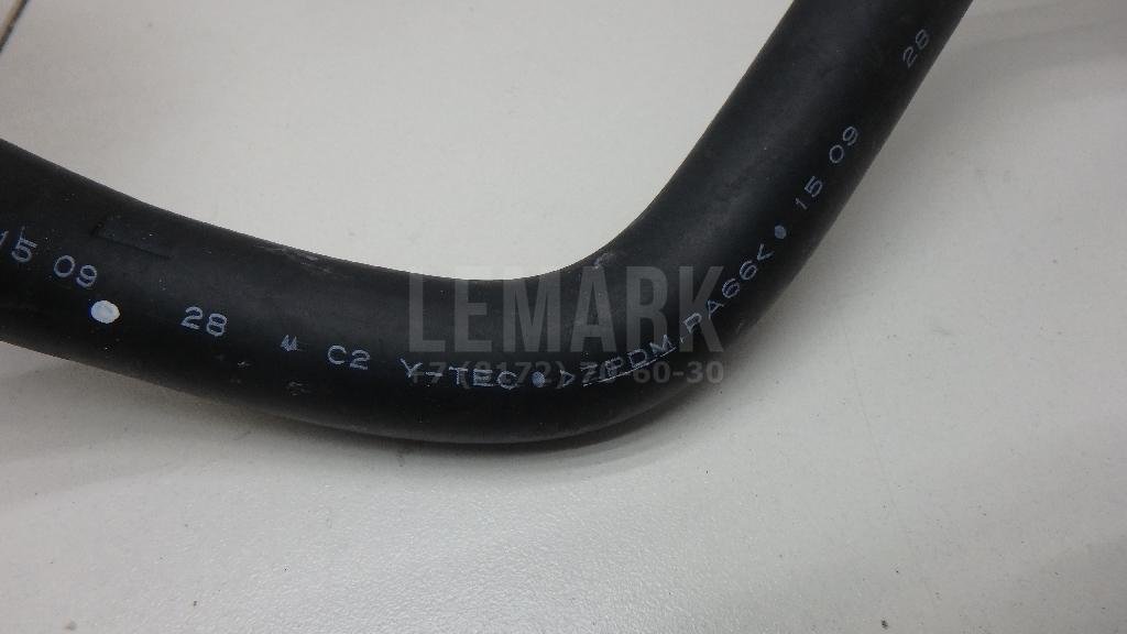 Патрубок отопителя