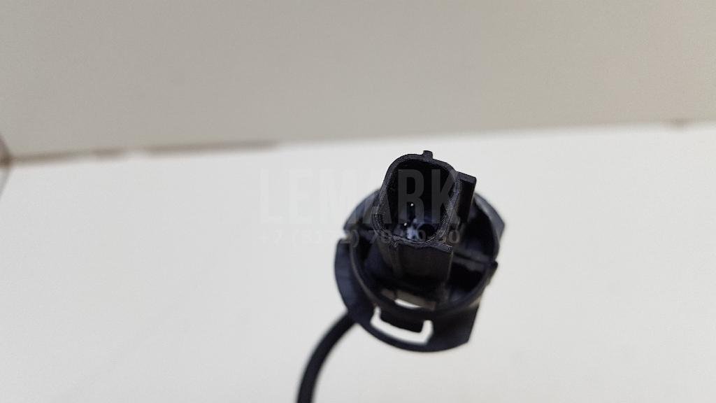 Датчик ABS передний правый