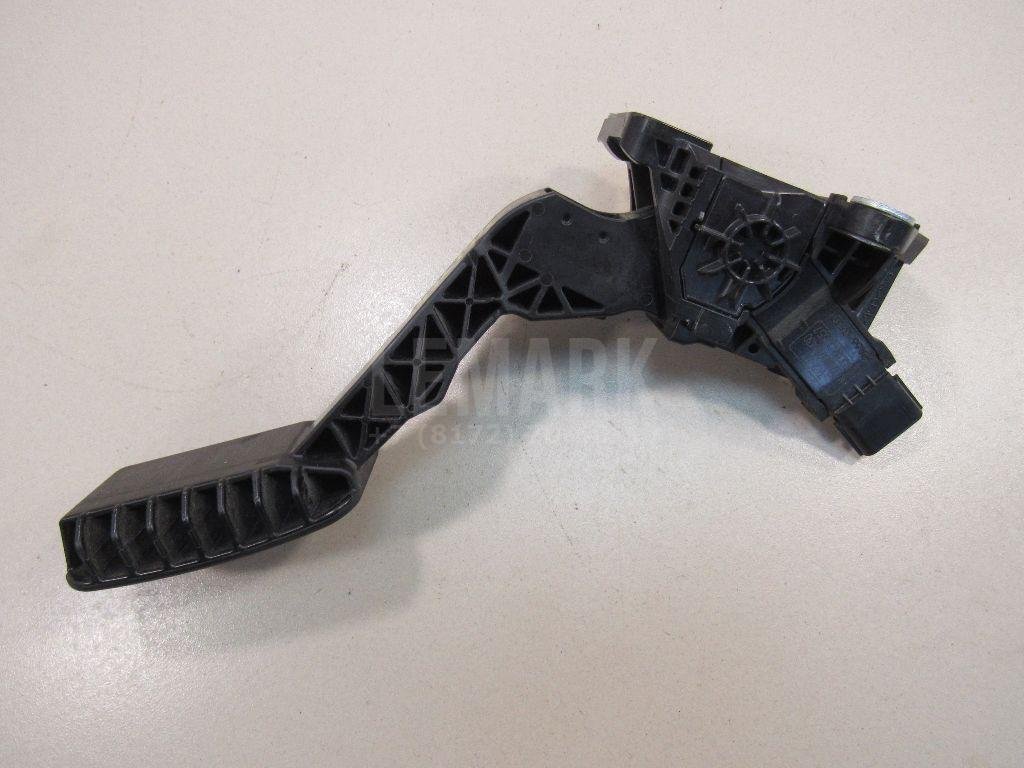 Педаль газа