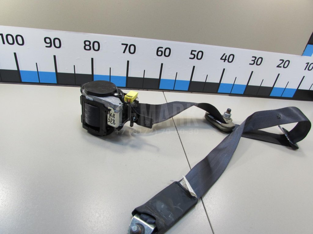 Ремень безопасности с пиропатроном