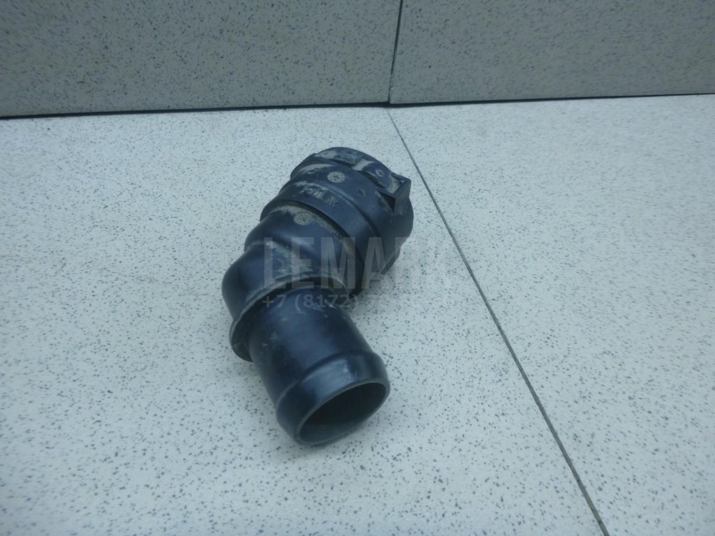 Фланец двигателя системы охлаждения