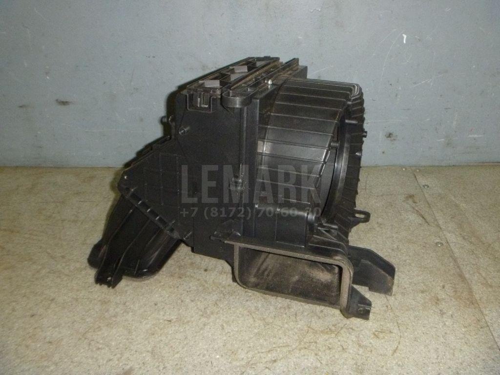 Корпус отопителя для  Audi A4 [B9] 2015