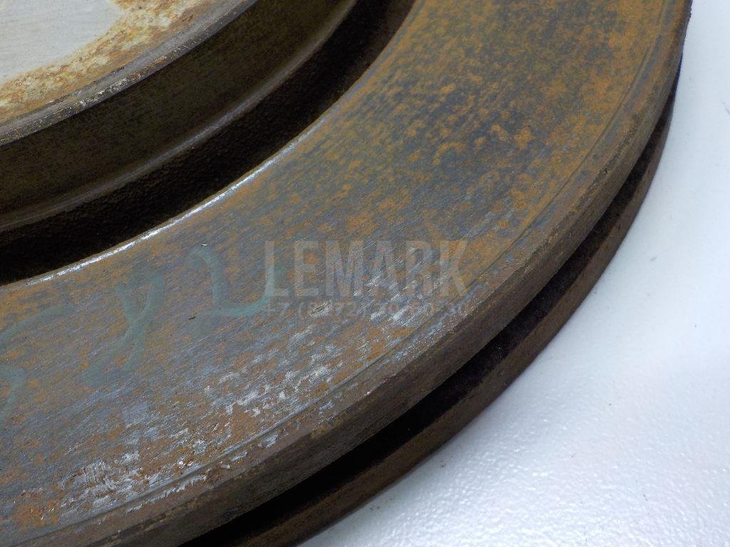 Диск тормозной передний вентилируемый