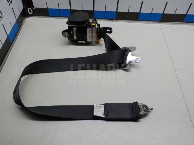 Ремень безопасности с пиропатроном