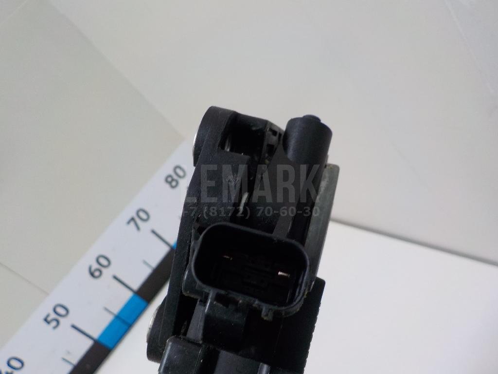 Стеклоподъемник электр. задний правый