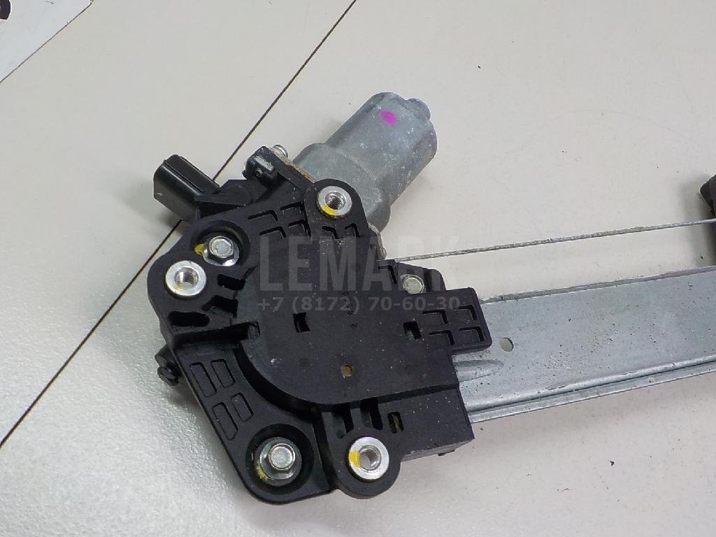 Стеклоподъемник электр. задний правый
