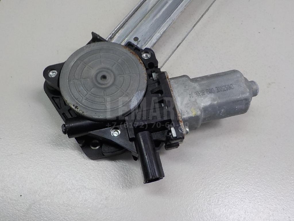 Стеклоподъемник электр. задний правый