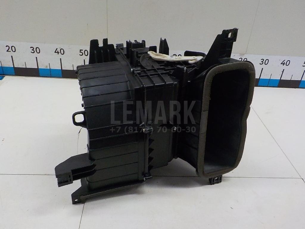 Корпус отопителя для  Audi A4 [B9] 2015