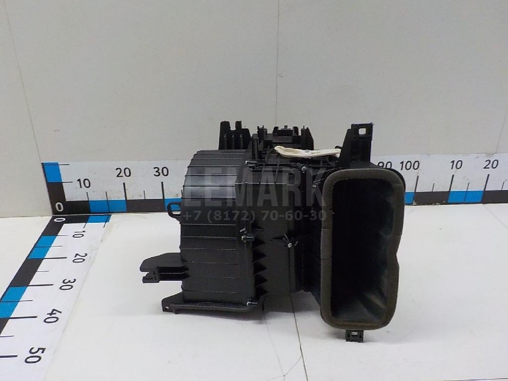 Корпус отопителя для  Audi A4 [B9] 2015