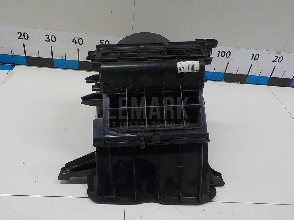 Корпус отопителя для  Audi A4 [B9] 2015