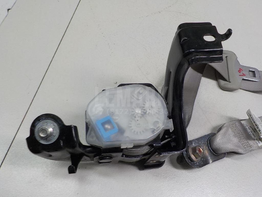 Ремень безопасности