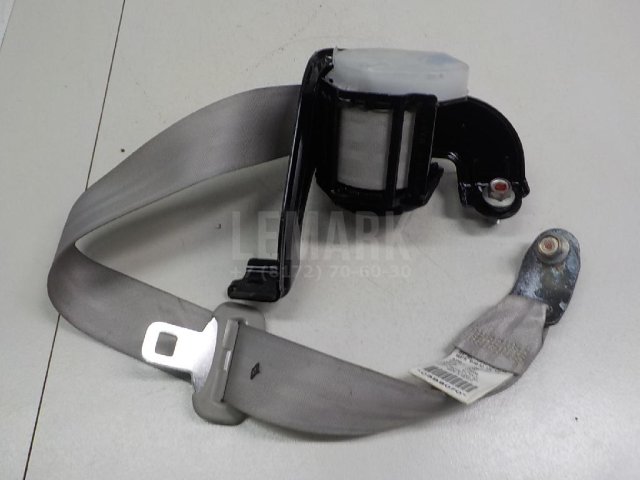 Ремень безопасности