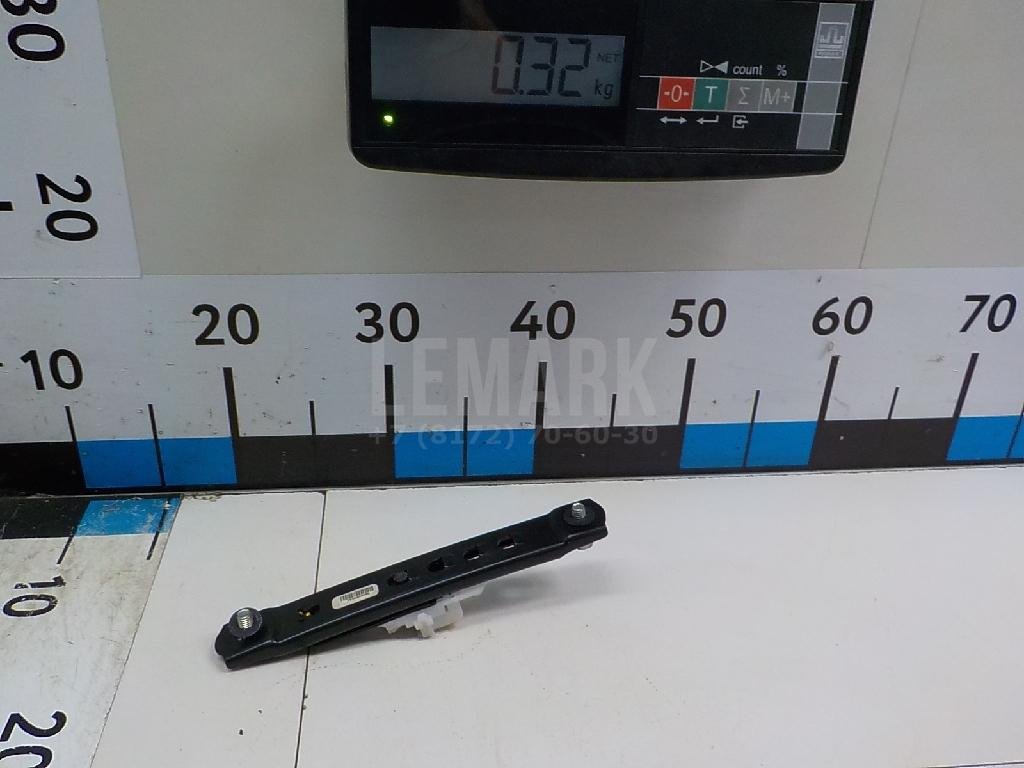 Механизм регулировки ремня безопасности