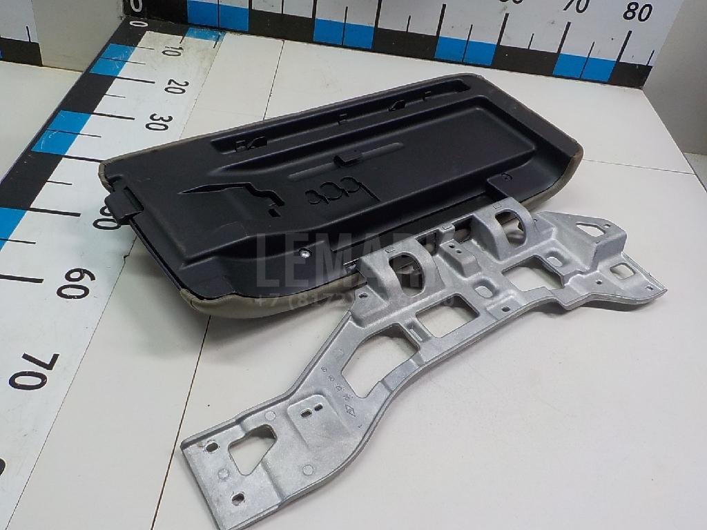 Подлокотник