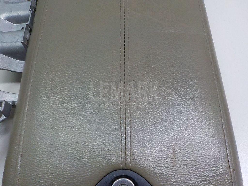 Подлокотник