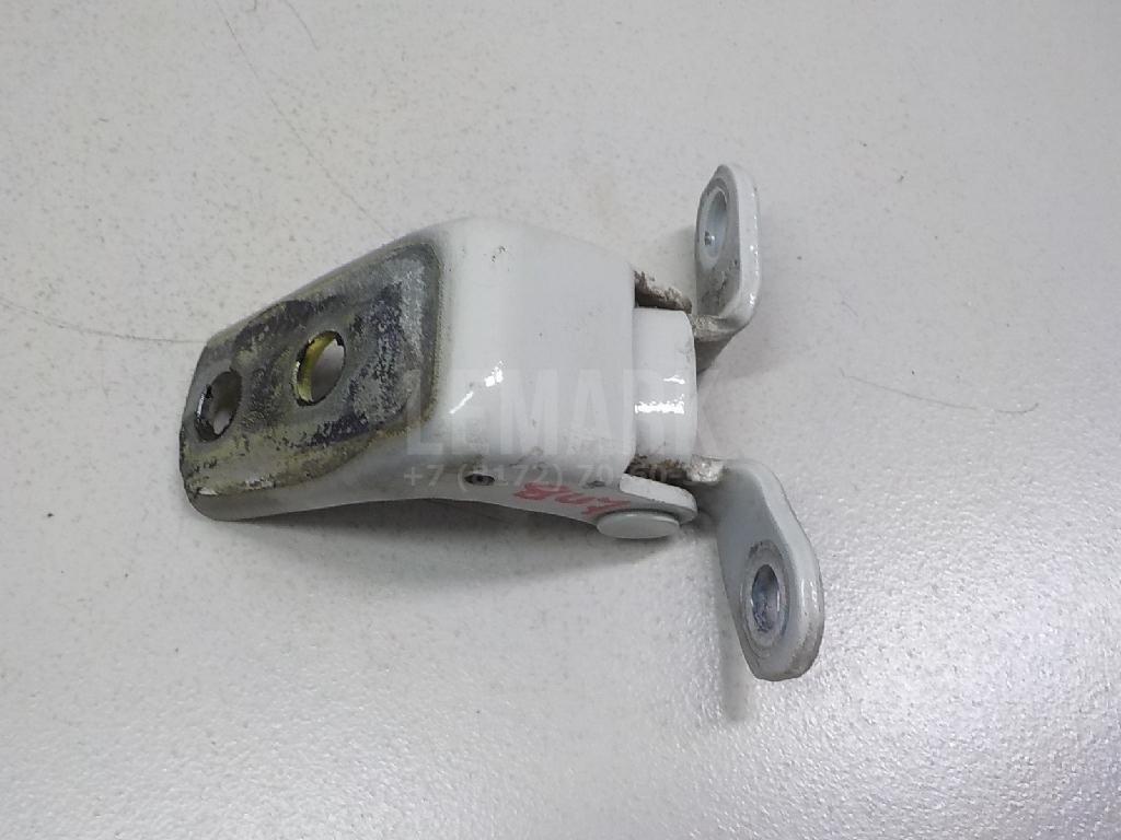 Петля двери передней левой верхняя