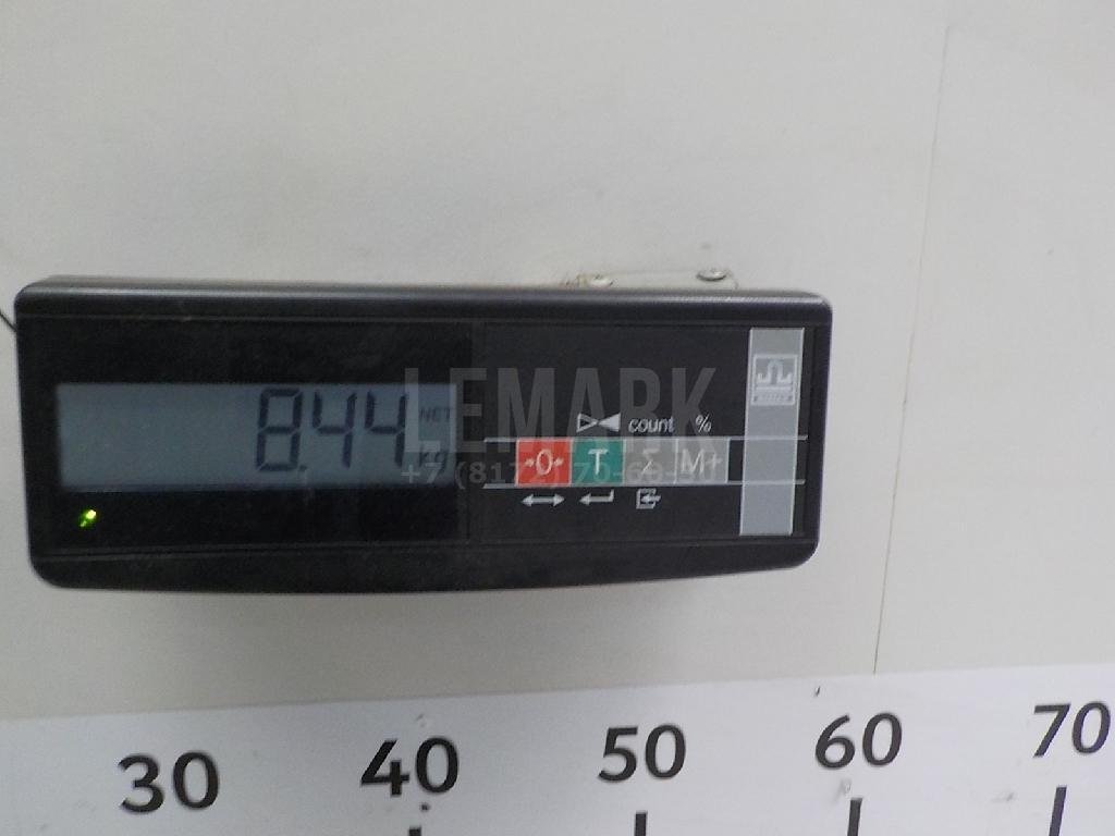 Кулак поворотный передний левый