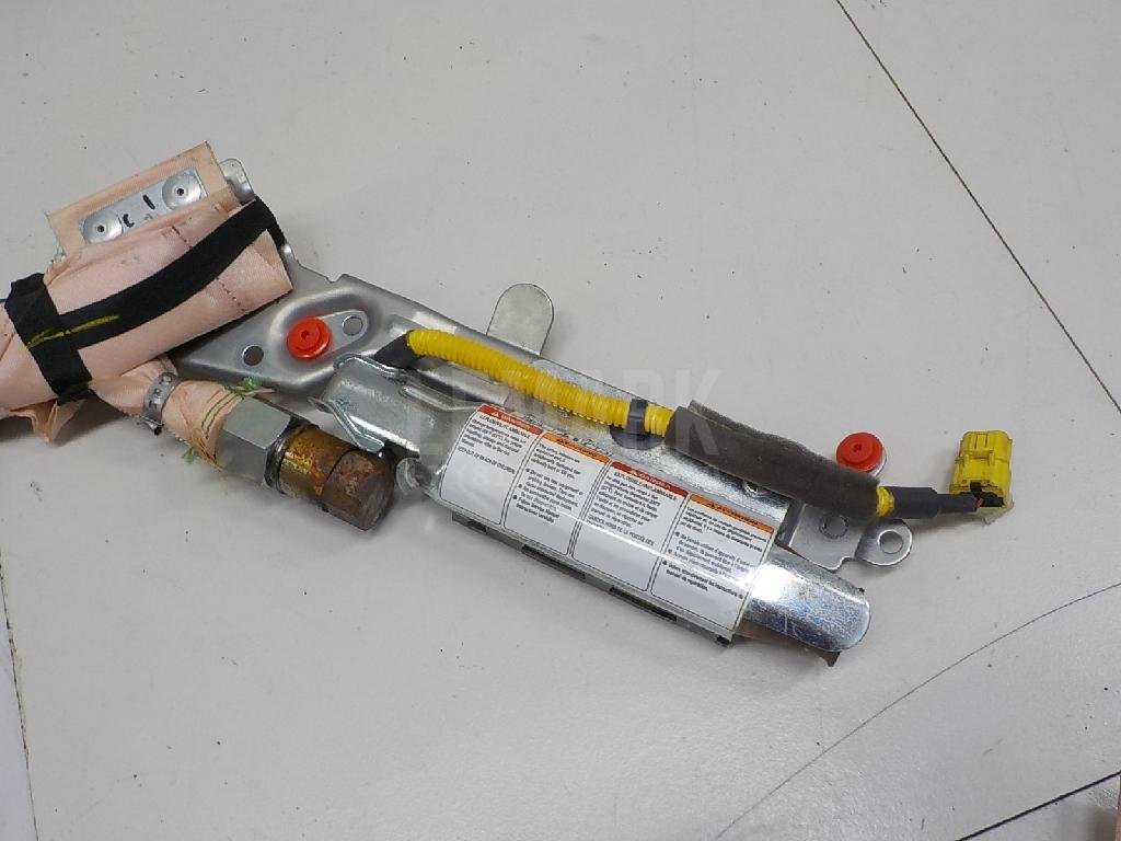 Подушка безопасности боковая (шторка)