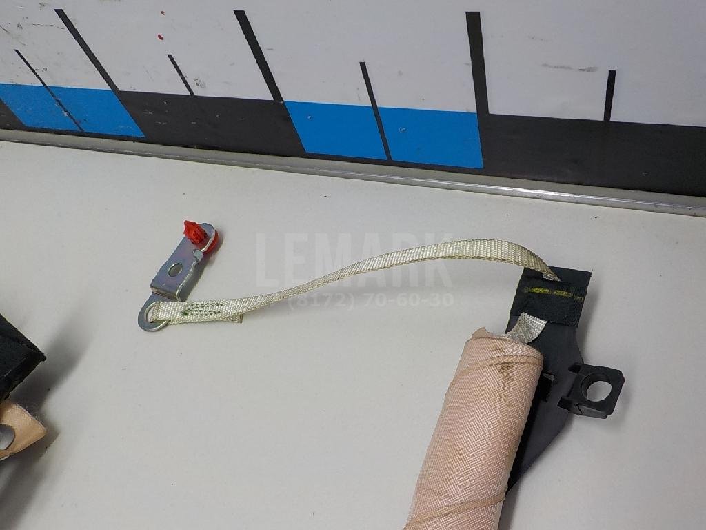 Подушка безопасности боковая (шторка)