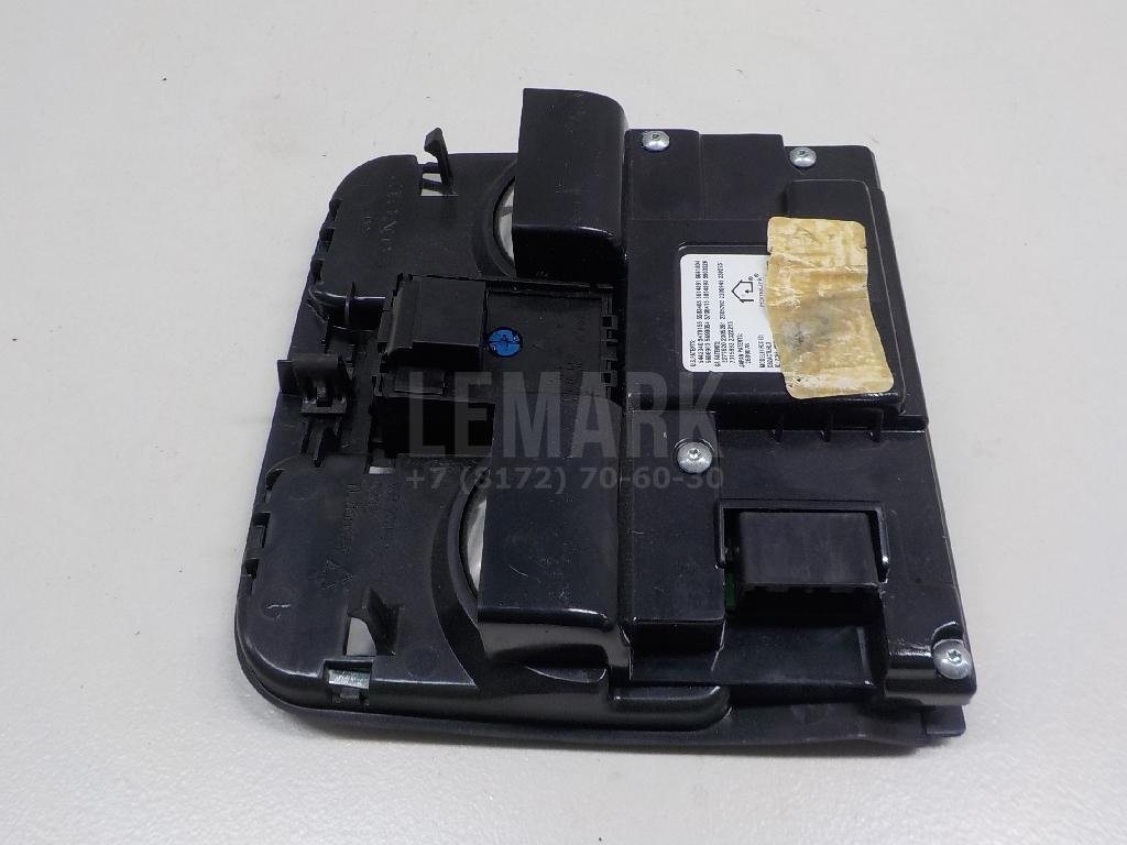 Плафон салонный