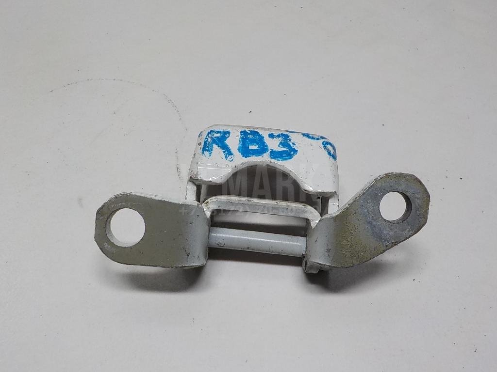 Петля двери задней правой верхняя