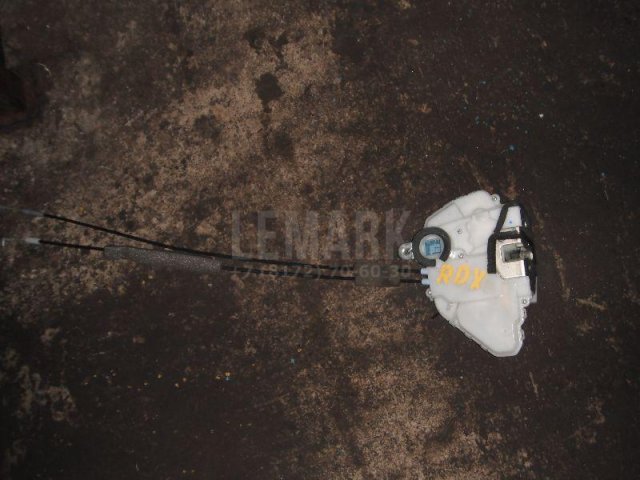 Замок двери передней правой