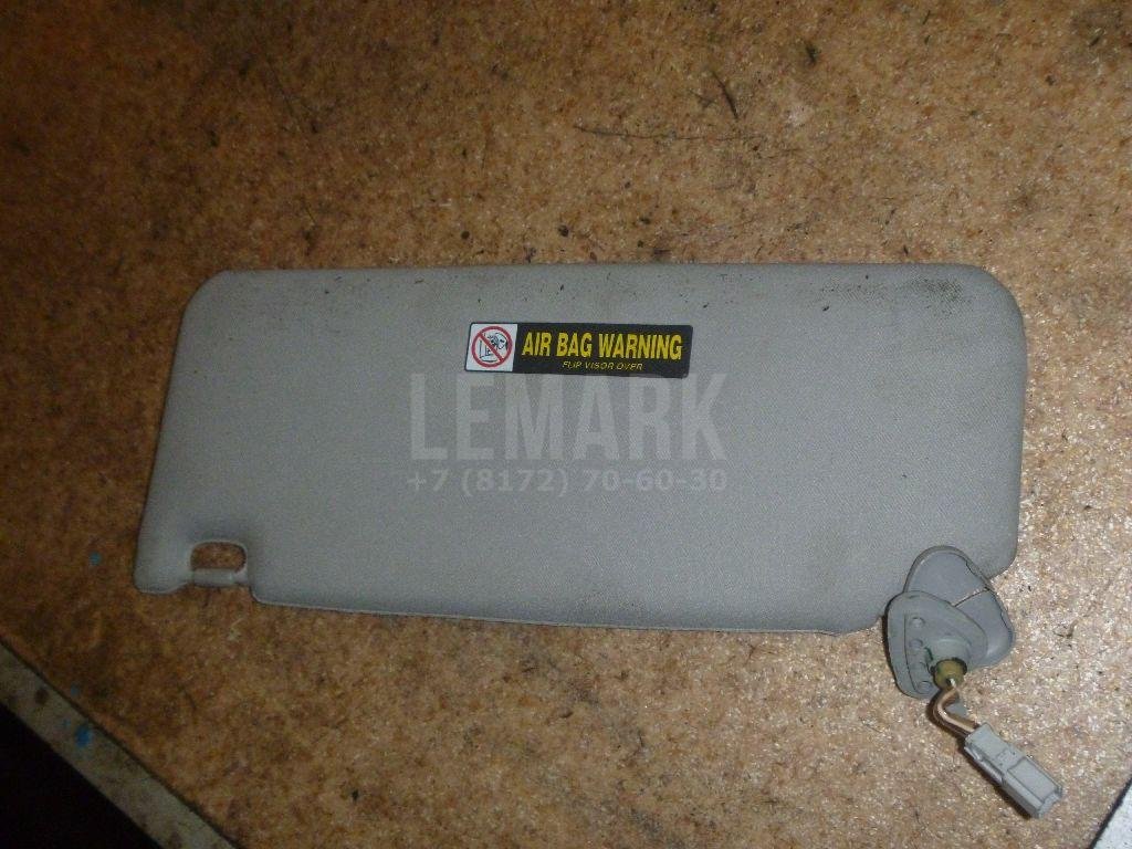 Козырек солнцезащитный (внутри)