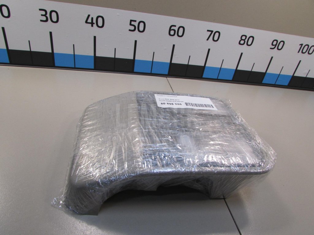 Плафон салонный