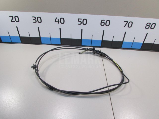 Трос открывания капота