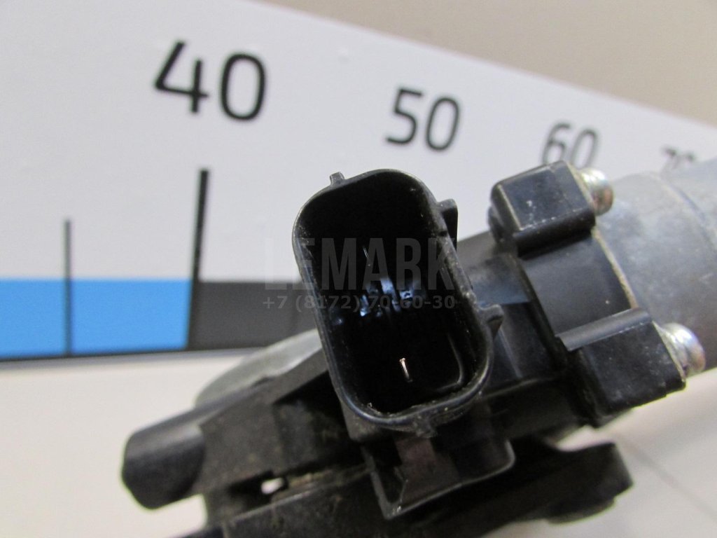 Стеклоподъемник электр. задний правый