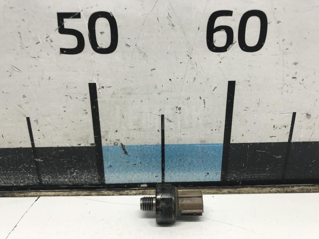 Датчик давления масла