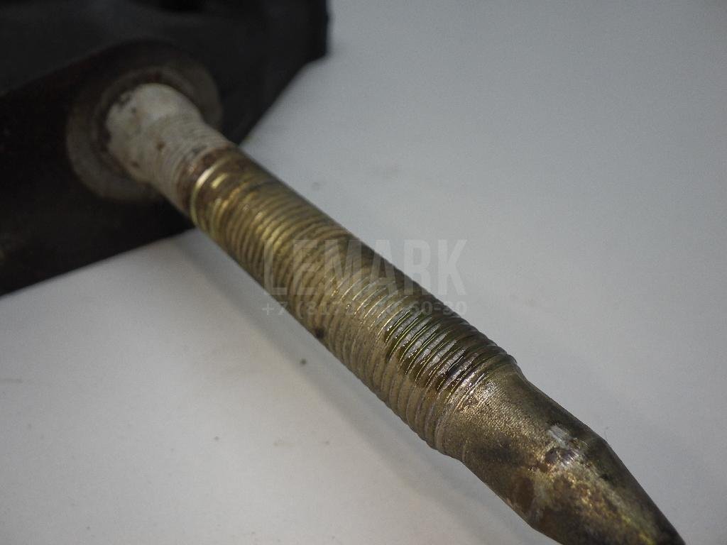 Кронштейн двигателя правый