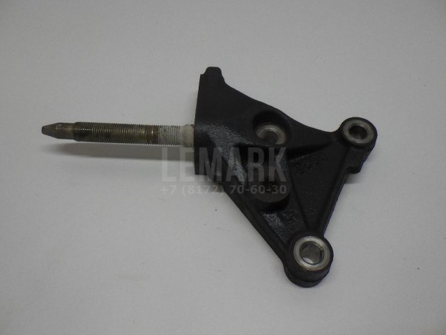 Кронштейн двигателя правый