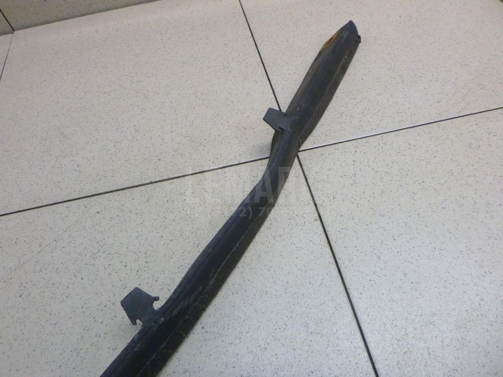 Спойлер переднего бампера