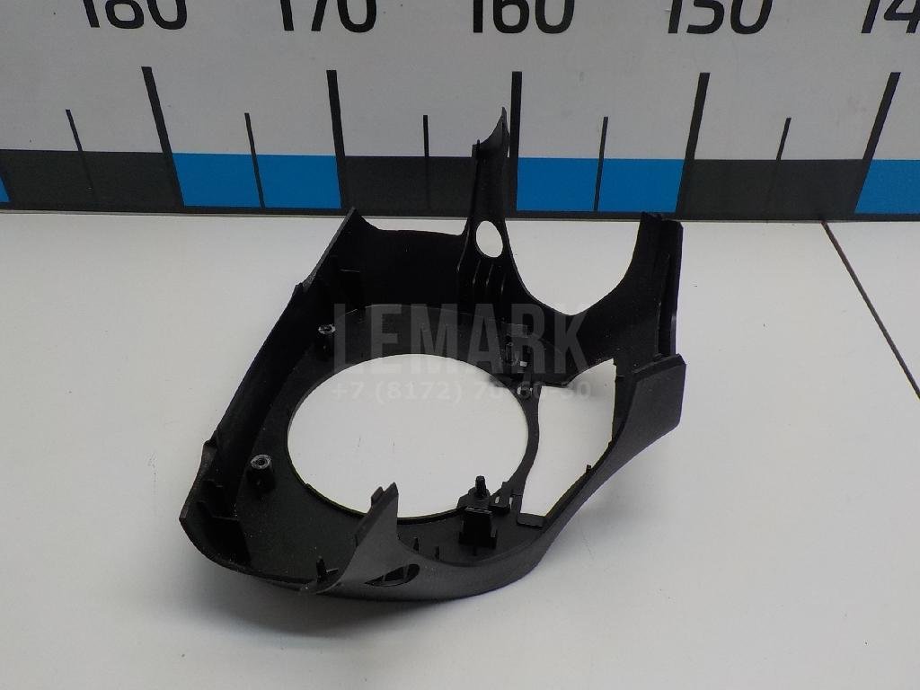 Кожух рулевой колонки