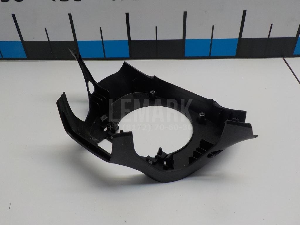 Кожух рулевой колонки