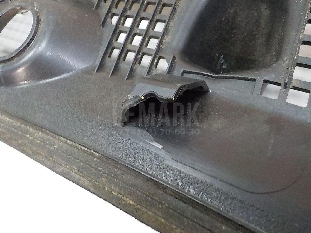 Решетка стеклооч. (планка под лобовое стекло)