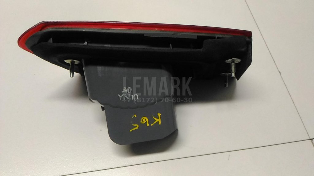 Фонарь задний внутренний правый