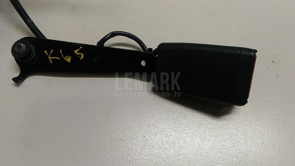 Ответная часть ремня безопасности