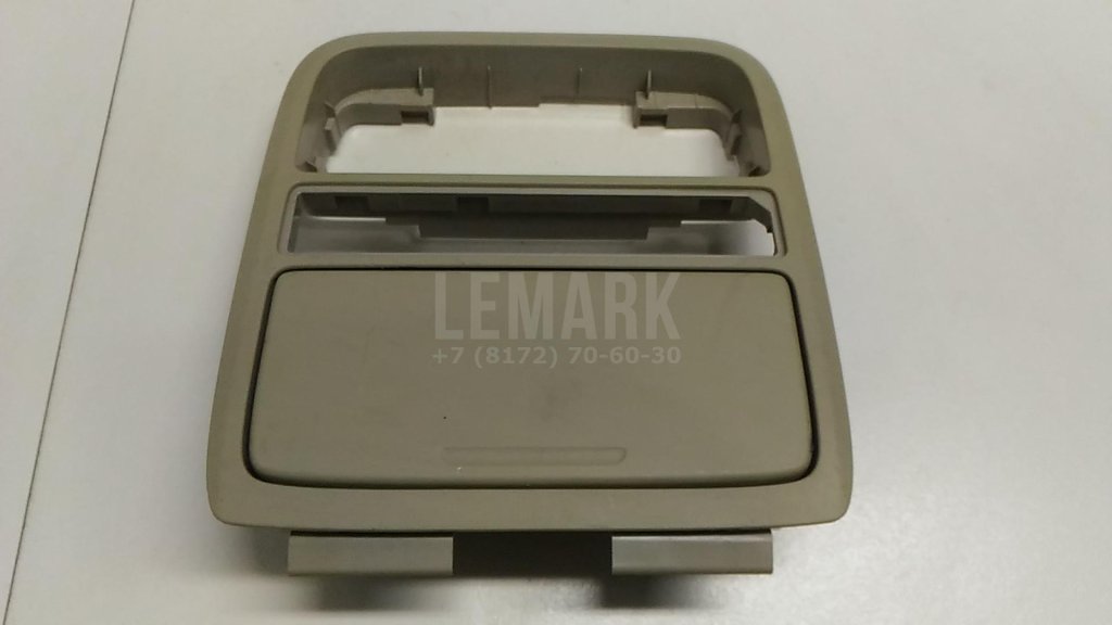 Плафон салонный