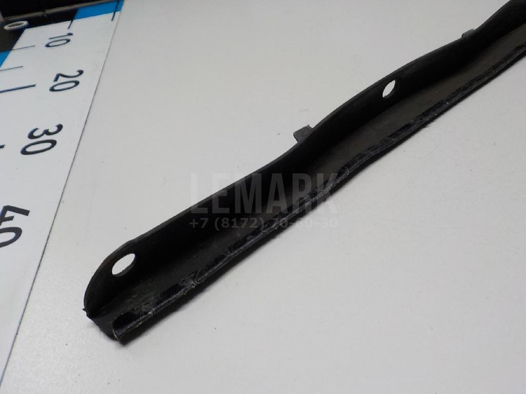 Спойлер переднего бампера