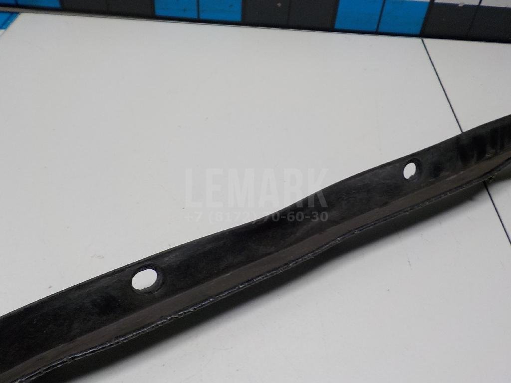 Спойлер переднего бампера